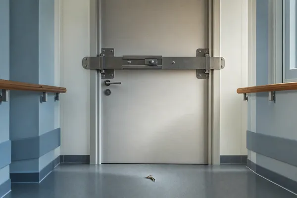 Pflegeimmobilien kaufen: Rendite, Risiken, Fakten